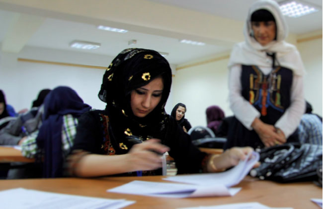 افغانستانِ پسا طالبان؛ پیشرفت‌های دختران و زنان درسایه حضورامریکا!